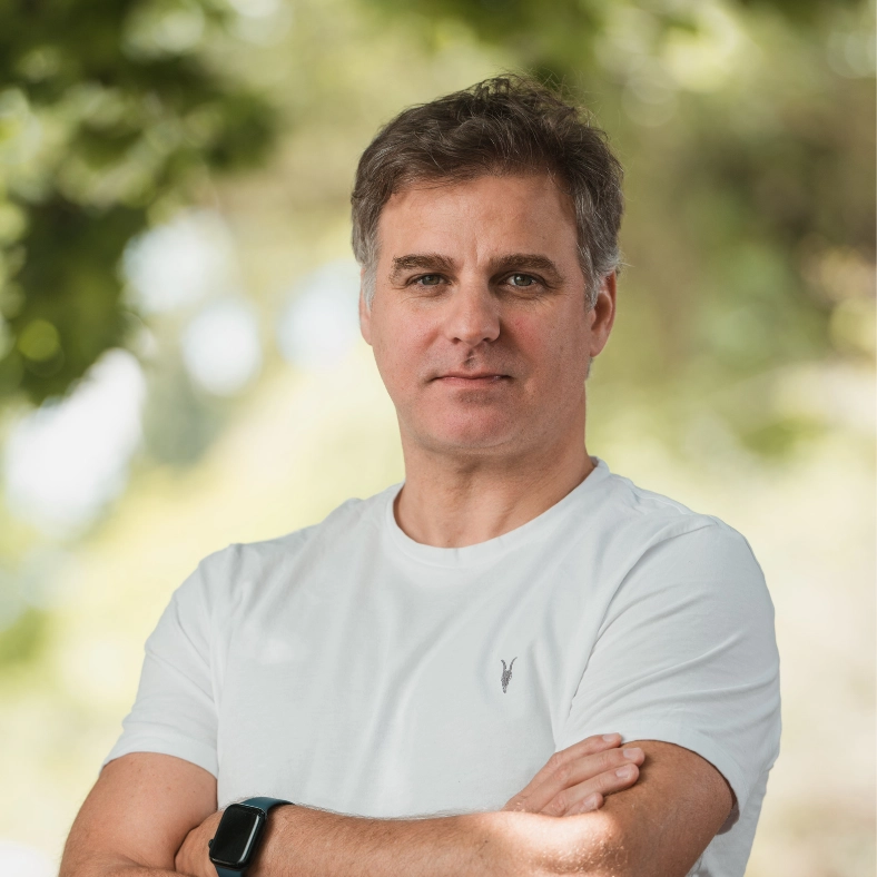 Diego Terra, CEO at Hairball